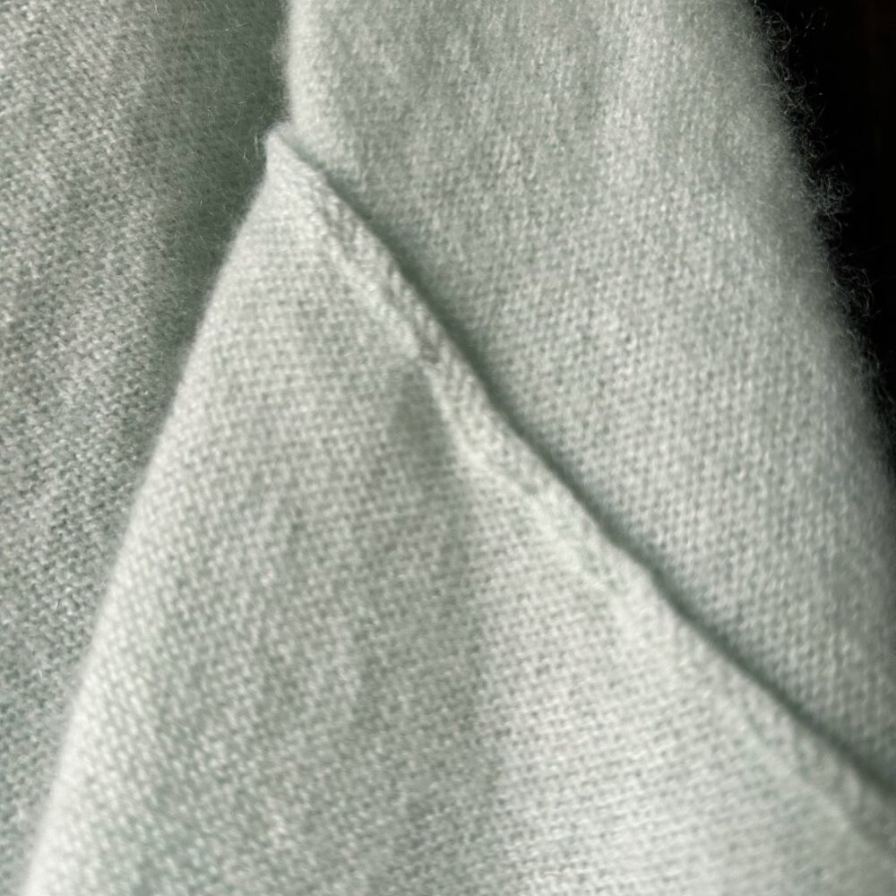 Pilcro Alani 100% Cashmere Funnel Neck Sweater Spring Green SM (Storied Series) - Picture 5 of 7